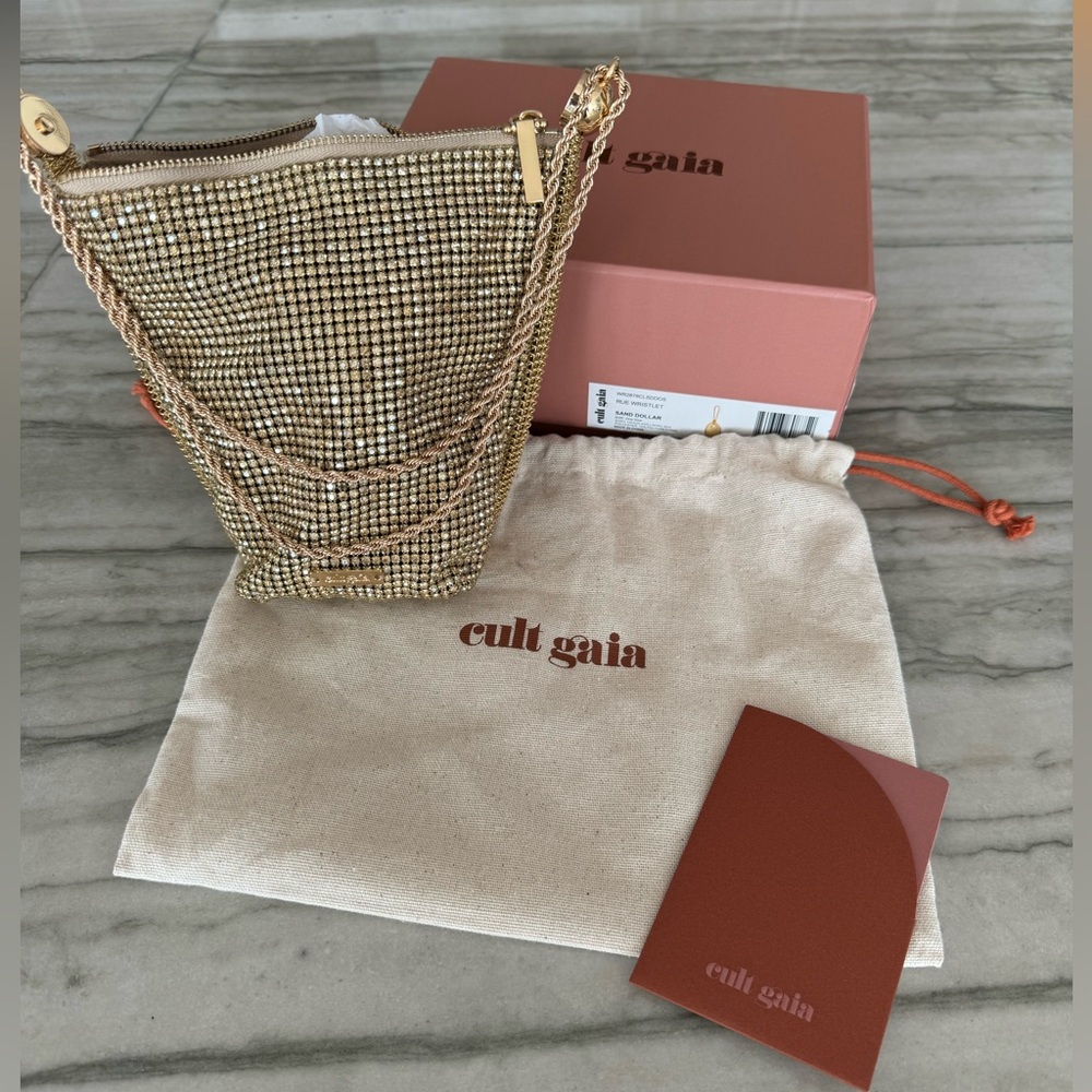 Cult Gaia RUE WRISTLET BAG